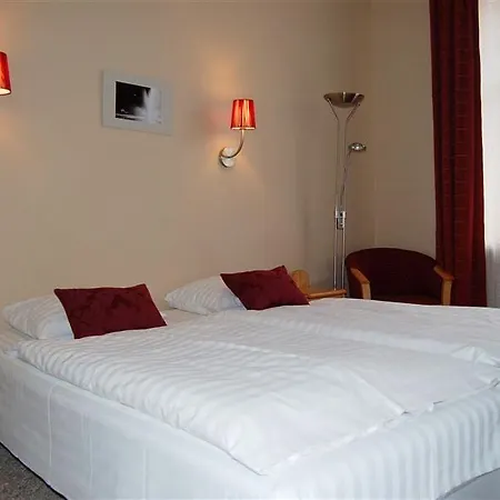 雅可布仁兹宾馆 住宿加早餐酒店