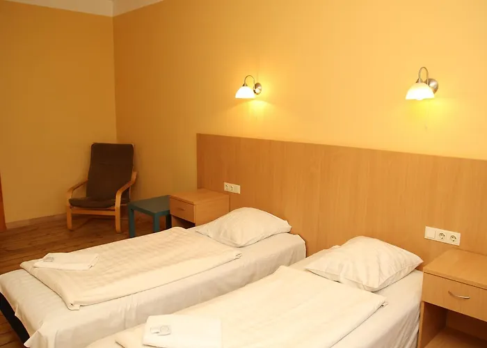 Jakob Lenz Nakšņošana un brokastis 3*