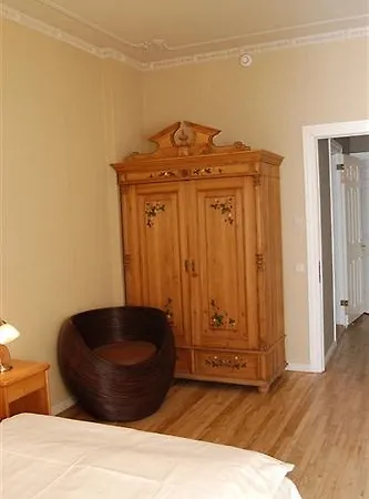Bed & Breakfast Jakob Lenz 3*